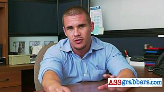 Kinky Manager Fucks Worker with Fat Dildo 😈