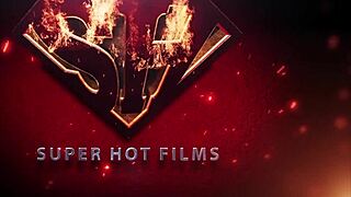 Ebony milf lisa rivera masturbates her wet pussy with a small toy