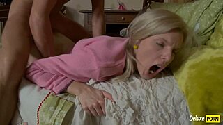 morning routine with petite girlfriend involves some intimate moments