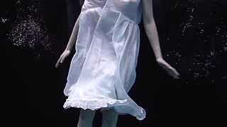 andrejka, show us your underwater moves in bikini