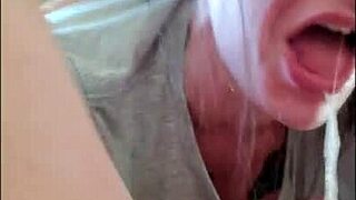 Incredible Deepthroat Cumshot Moments in Vintage Compilation!