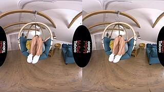 Sarışın Traşlı Amını Mastürbasyonla Orgazma Ulaştırıyor