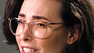 Up Close: How Women Orgasm - Casey Calvert Solo Masturbation