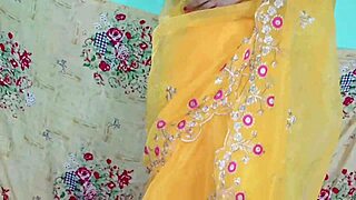 Indian Virgin Wife Honeymoon With Husband