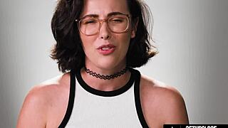 Up Close: How Women Orgasm - Casey Calvert Solo Masturbation