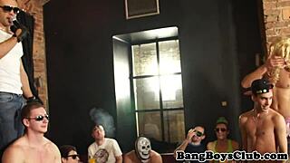 Tattooed Euro Stripper Sucking At Party?