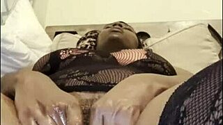 A diary entry about a black mama in anime style.