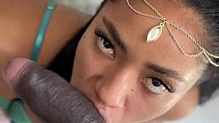 Teen 18+ Gives Delicious Blowjob To Amateur Partner