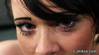 i got a cumshot on my face n gulped all the semen down