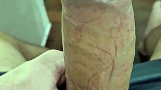 i'm jerking off with a condom, feels so good