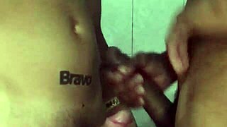 muleque que tava jogando futebol veio me botar pra mamar no sigilo