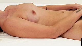 khloe kingsley masturbates to orgasm up close