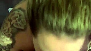 she always do the same, sloppy blowjob on cock?