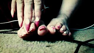 Kolla denna juliga stora tuttar bbw på cam-show arkiv, hon har enorma tuttar och rumpa! 😍