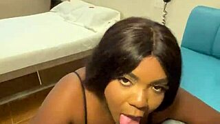 Colombiana pays for delivery with hot sex, big cock in her ass.