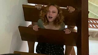 Stepsister got stuck in the stairs without panties