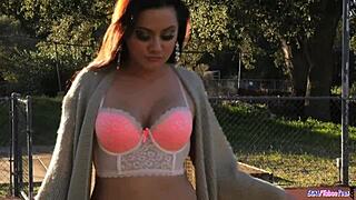 Hot Damn! Trimmed Babe Pussylicked And Fingered Hard!