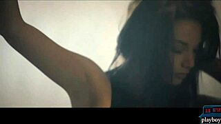 Gosh, I’m so into this busty Czech brunette solo, ya know?