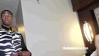 Christy Love and Tstyles teach perfect pussy licking for holidays!