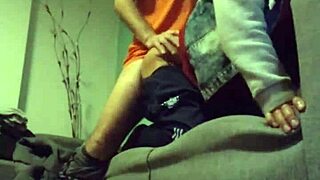 Mamada Y Cogida En El Sofá