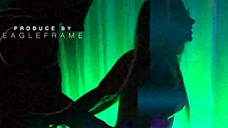 This Cute Girl Plays with Herself on Bed in Hardcore Sex