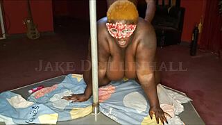 Ssbbw loves djakes cock cumming all over it