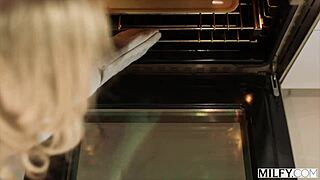 Wow! Milfy Mom Heidi Bangs Stepson’s Dirty Friend Hard