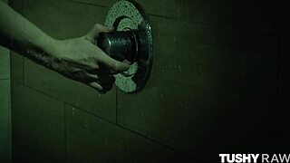 Tushyraw model tries anal for the first time