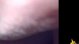 guto abravanel in a big group gathering