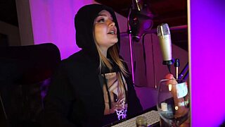 Colombian Perreo Dancing Karol G J Balvin Webcam