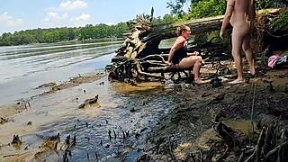 my thick wife becky tailorxxx fucked in the mud
