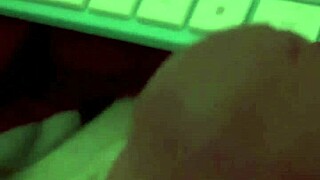 Sneaking cum next to stepsister! Bisexual fun?