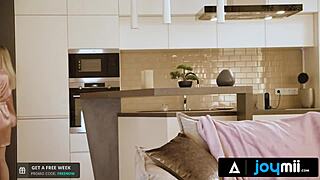 Can Mimi Cica handle her boyfriend's morning cumshot?