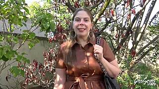 i can't believe alice is into fist-fucking now, it's wild!