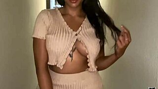 hallie hays got her pussy slit creampied 😍