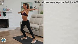 Horny Lesbian Teen Makes Straight Bestie Cream With Strapon