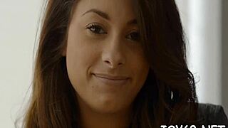 this legal teen 18+ just loves sexy solo play!