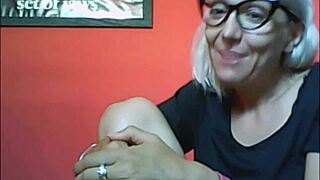 Chantal, the penis expert, shares wisdom