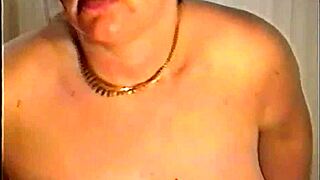 suzisoumise engages in intense fucking