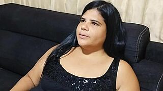 Stranger helps and advises before intimate encounter