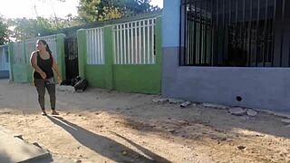 Stranger helps and advises before intimate encounter