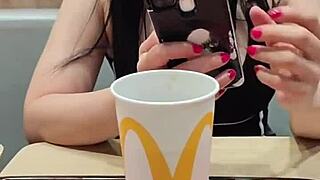 Today I Will Be the Dessert for the Couple