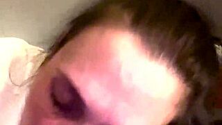 licking and slurping on this huge cock 🍆