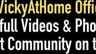 Blonde Vicky Vette And Her Lesbian Friend Ivy Secret Lick Their Muffs