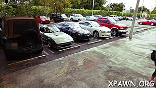 does this fine honey show her ass and twat on reality show?