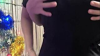 Curly Indian brunette begs stepson to bang her good on Christmas