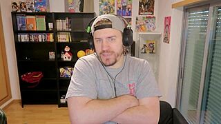 Don't tell anyone, but I watched this uncensored One Piece deepthroat scene