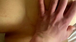 hot sex right after a steamy shower, babe!