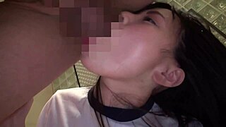 Paikallinen tyttö matkalla Tokioon, hänen amatööripillunsa sekoitetaan taas vanhan miehen isolla kukolla jumppahousuissa.