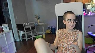 what's with spy cams catching my top fetish sph moments?